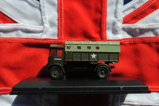 76AEC008 AEC MATADOR Artillery Tractor British Army